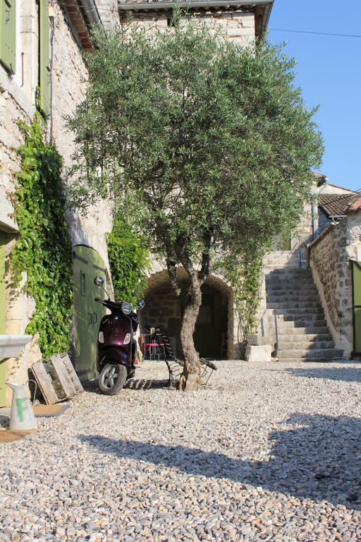 Hôtel Mas Des Ayres à Saint Alban Auriolles Extérieur photo